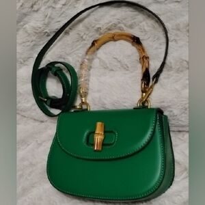 NEW Elegant 💚 Crossbody Bag with Bamboo Accent